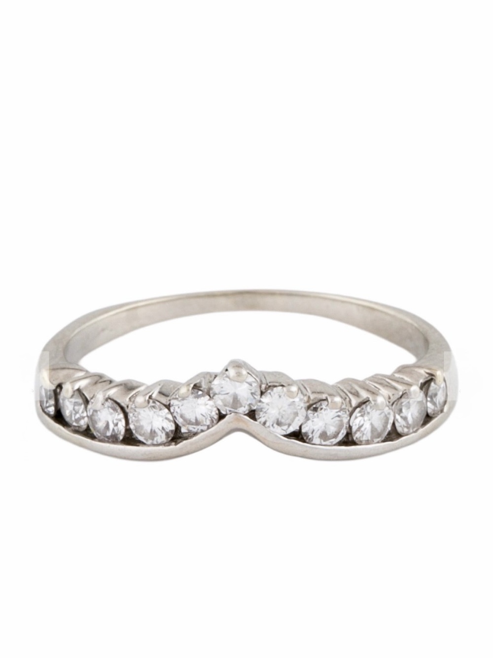 White gold 14k and diamond curved ring
